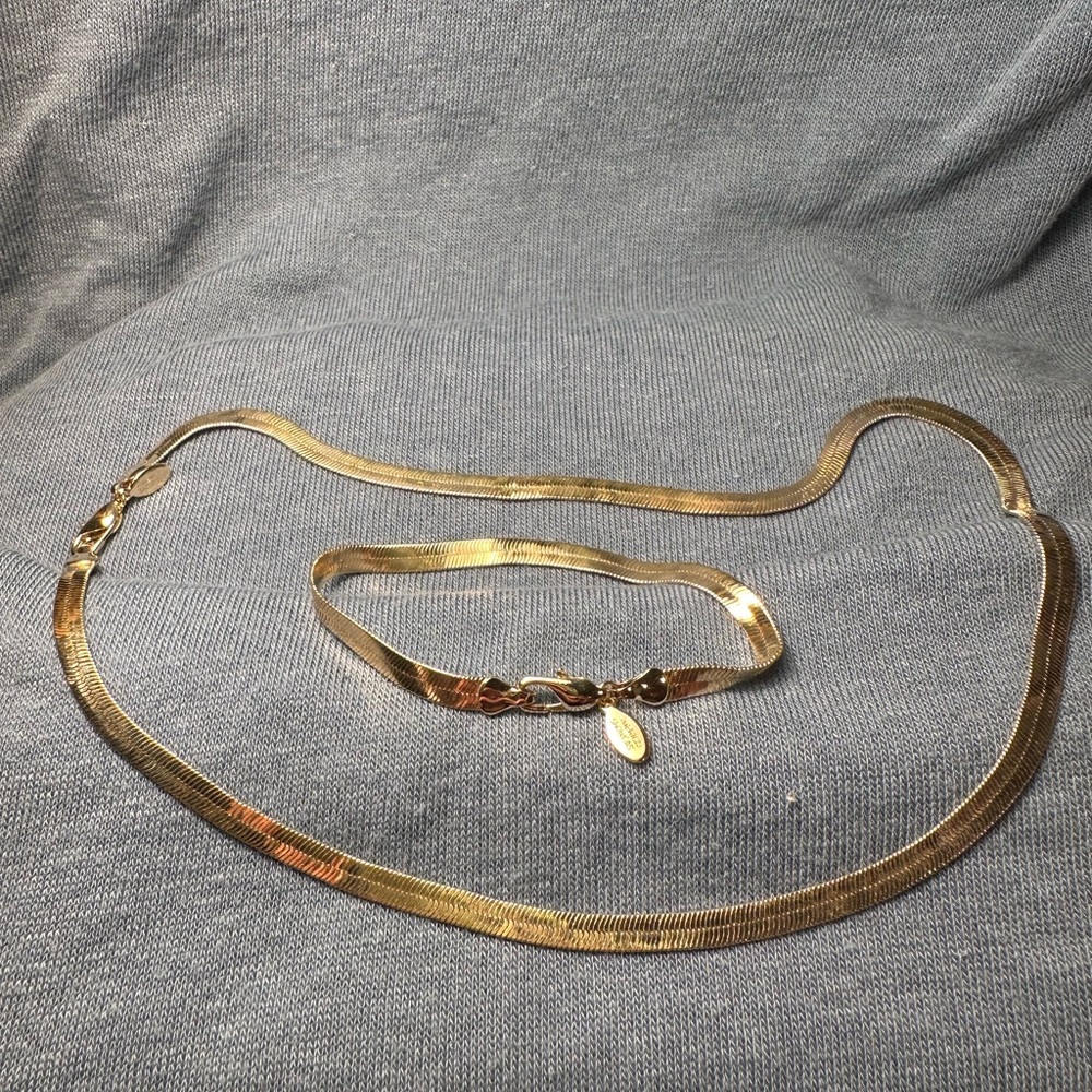 American Showcase Large Herringbone Necklace and Bracelet Set